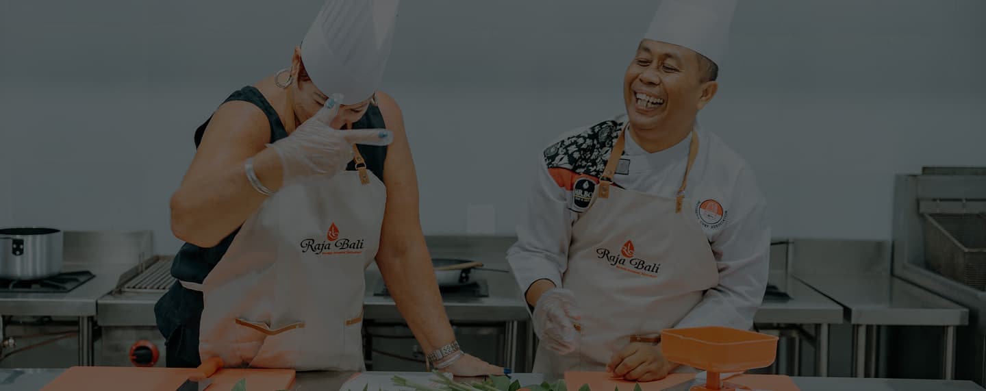 Balinese cooking class at Raja Bali