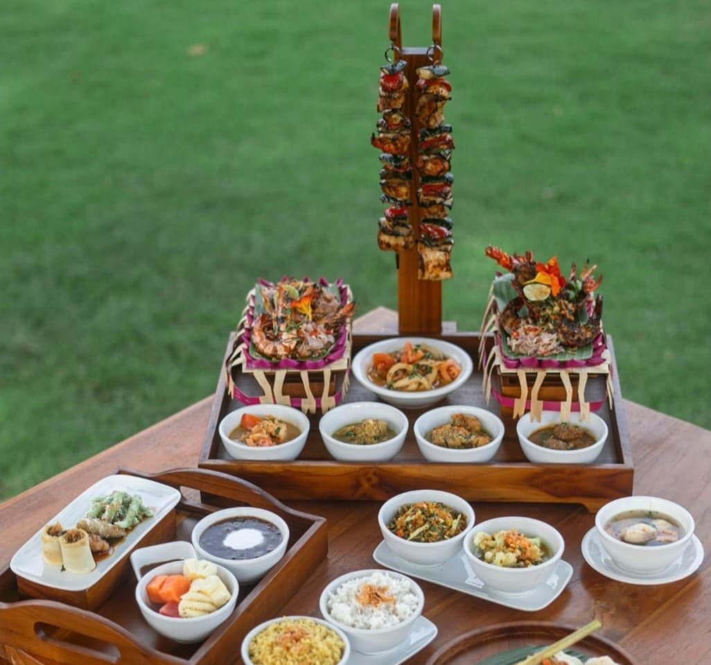 Raja Yasa, Raja Bali's signature seafood set menu